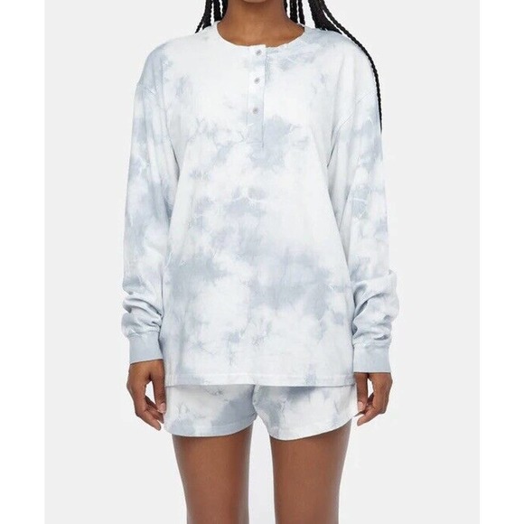 Lacausa Womens Lolo Henley Size Large Organic Cotton Unisex Cloud Wash‎ NWT - Picture 1 of 9